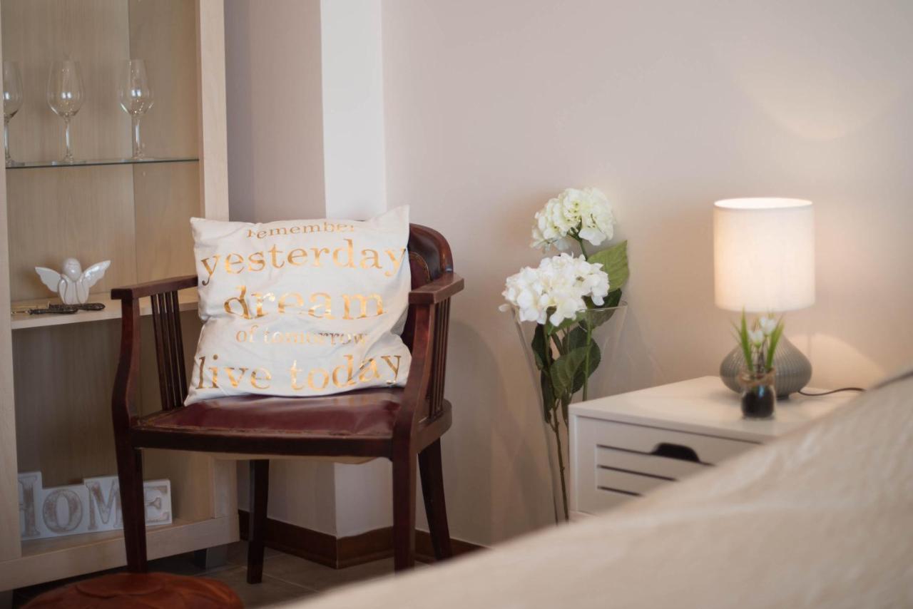 Apartment Studio Lara روفينج المظهر الخارجي الصورة